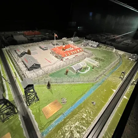 Отель Falstadsenteret - Museum, Minnested Og Senter For Menneskerettigheter Левангер