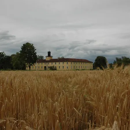 Falstadsenteret - Museum, Minnested Og Senter For Menneskerettigheter 酒店 *