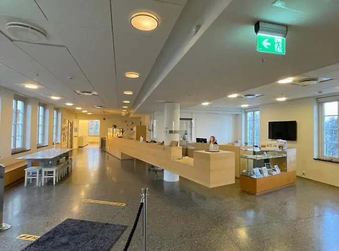 Ξενοδοχείο Falstadsenteret - Museum, Minnested Og Senter For Menneskerettigheter