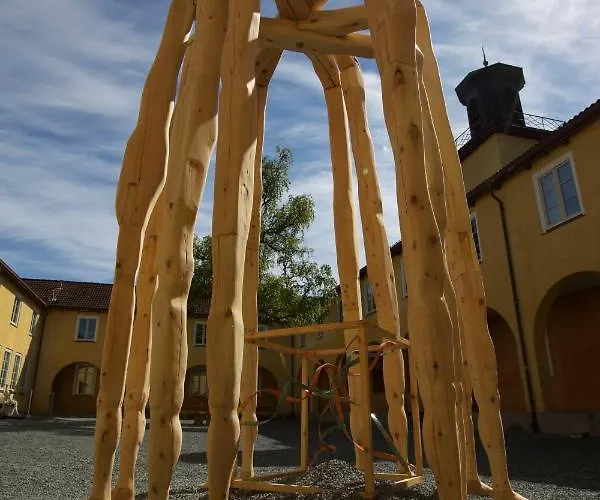 Falstadsenteret - Museum, Minnested Og Senter For Menneskerettigheter Levanger