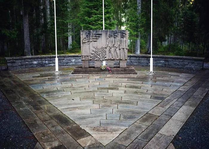 Ξενοδοχείο Falstadsenteret - Museum, Minnested Og Senter For Menneskerettigheter