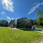 Falstadsenteret - Museum, Minnested Og Senter For Menneskerettigheter 호텔